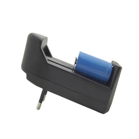Caricabatterie da rete PowerFox per batterie 18650 e 16340